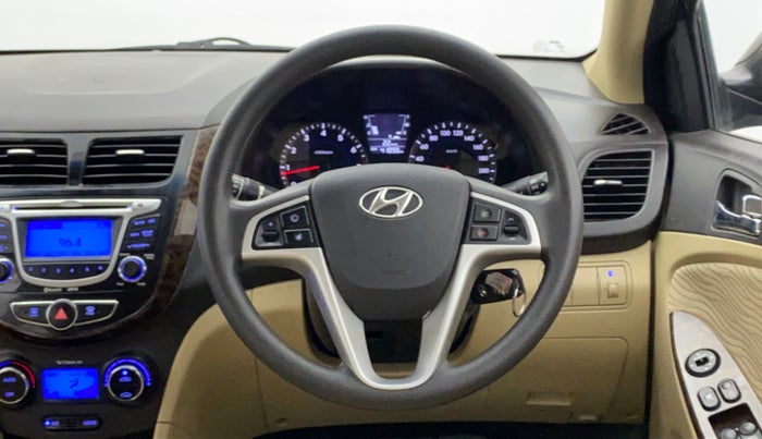 2012 Hyundai Verna FLUIDIC 1.6 EX VTVT, Petrol, Manual, 42,104 km, Steering Wheel Close Up