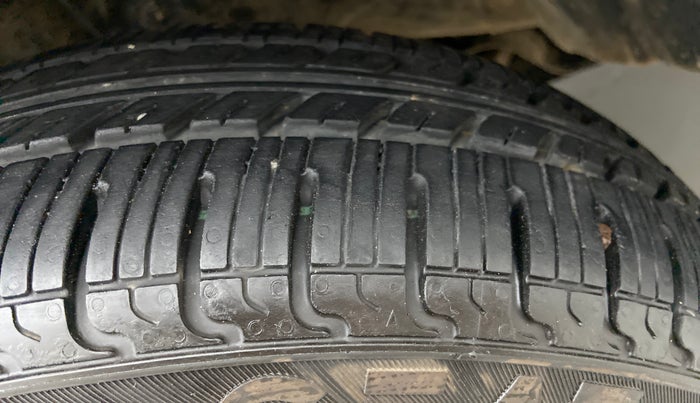 2018 Maruti Wagon R 1.0 VXI, Petrol, Manual, 16,892 km, Left Front Tyre Tread
