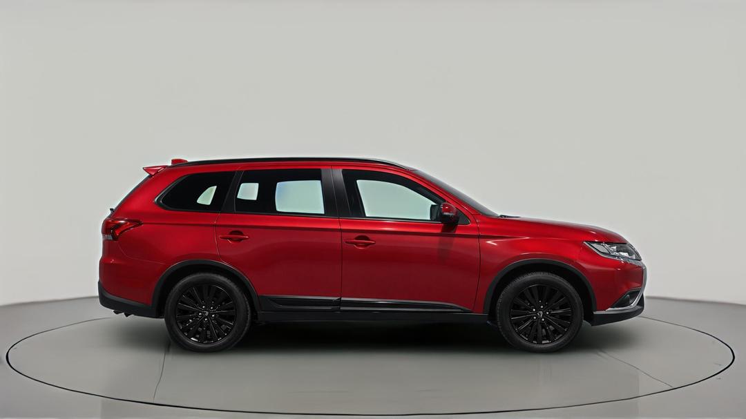 2020 Mitsubishi Outlander Black Edition 7 Seat (2WD), Automatic, 94023 km, Right Side View