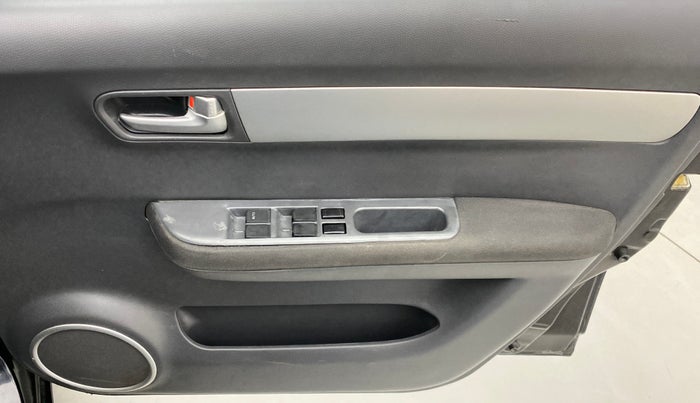 2010 Maruti Swift VXI ABS, Petrol, Manual, 69,679 km, Driver Side Door Panels Control