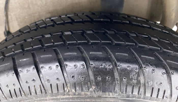 2018 Maruti Celerio VXI (O), Petrol, Manual, 30,639 km, Left Rear Tyre Tread