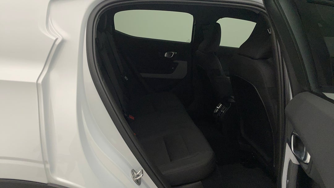 2022 Polestar 2 Long Range Dual Motor 78kwh, Automatic, 46395 km, Right Side Rear Door Cabin View