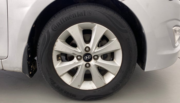 2015 Hyundai Verna FLUIDIC 1.6 CRDI S, Diesel, Manual, 73,409 km, Right Front Wheel
