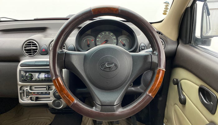 2010 Hyundai Santro Xing GL, Petrol, Manual, 46,756 km, Steering Wheel Close Up