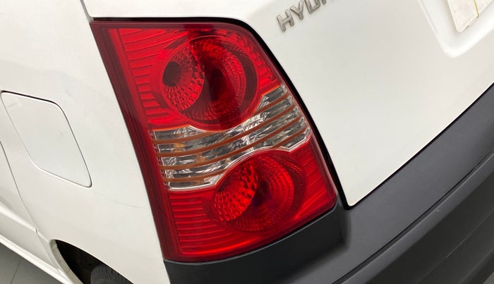 2010 Hyundai Santro Xing GL, Petrol, Manual, 46,756 km, Left tail light - Reverse gear light not functional