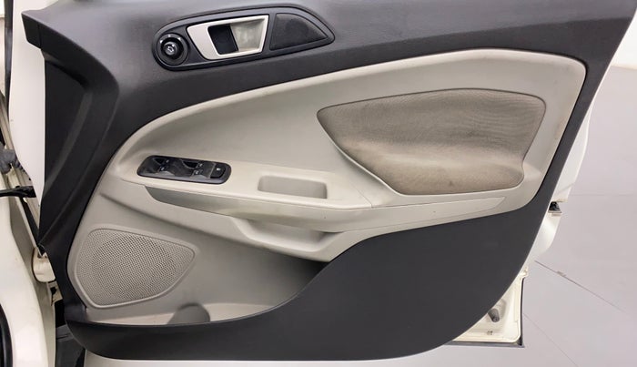 2016 Ford Ecosport 1.5 TITANIUM TI VCT, Petrol, Manual, 34,244 km, Driver Side Door Panels Control