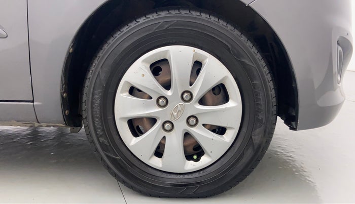 2012 Hyundai i10 SPORTZ 1.2 KAPPA2, CNG, Manual, 54,974 km, Right Front Wheel