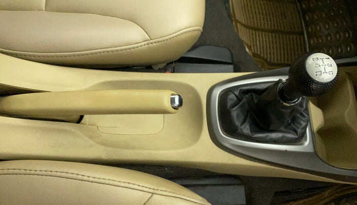 2012 Honda City 1.5L I-VTEC V MT, Petrol, Manual, 54,309 km, Gear Lever