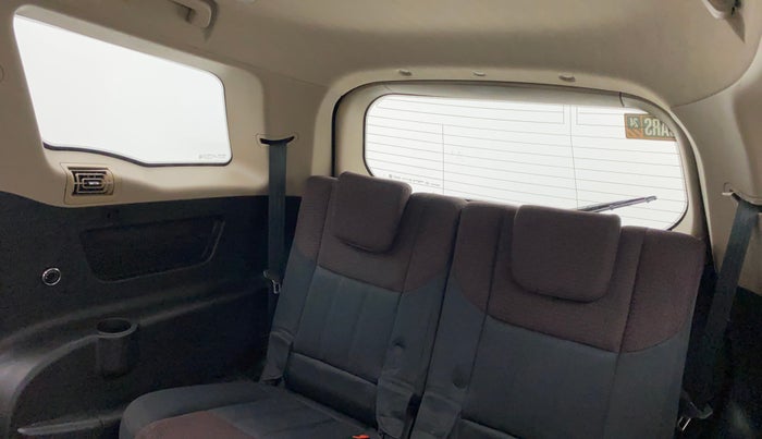 2014 Mahindra XUV500 W6, Diesel, Manual, 68,310 km, Third Seat Row ( optional )