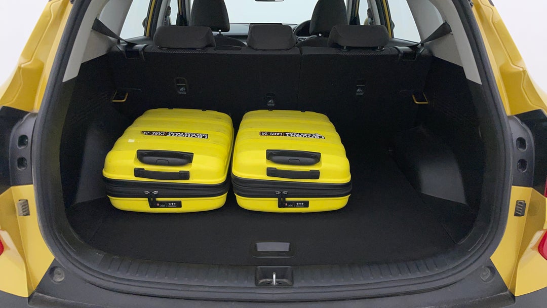 2020 Kia Seltos S (fwd), Automatic, 37443 km, Boot Inside View with Luggage