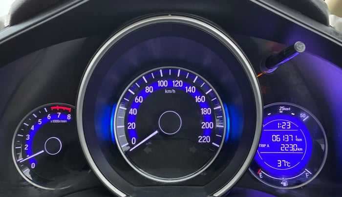 2017 Honda Jazz 1.2 V MT, Petrol, Manual, 61,383 km, Odometer Image