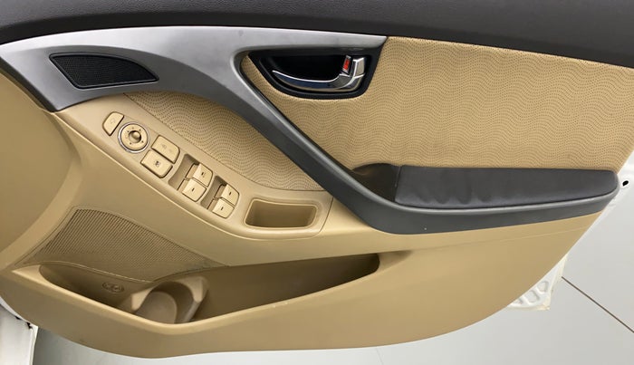 2014 Hyundai New Elantra SX 1.8 MT, Petrol, Manual, 92,790 km, Driver Side Door Panels Control