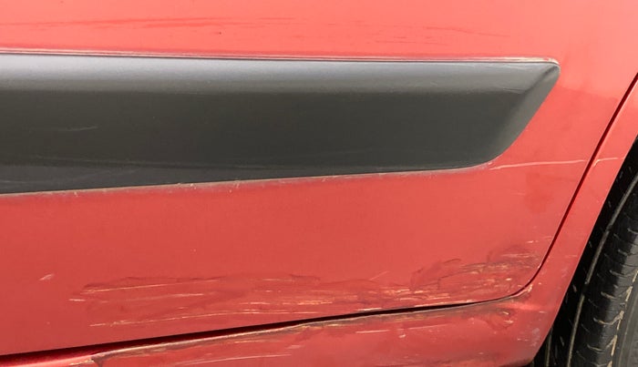 2016 Maruti Wagon R 1.0 VXI AMT, Petrol, Automatic, 79,277 km, Rear left door - Minor scratches