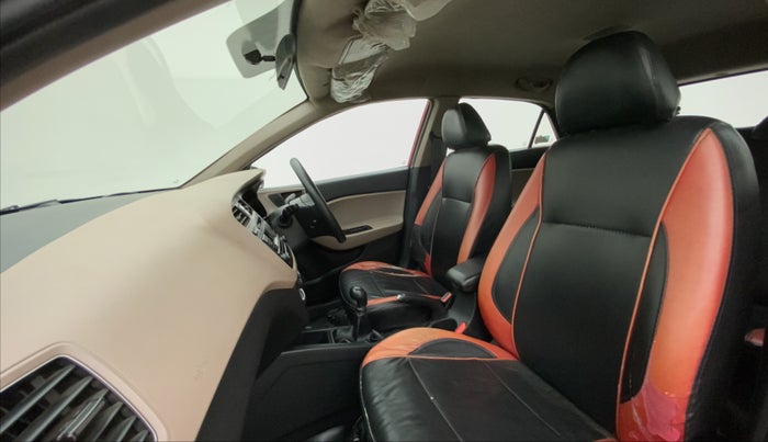 2015 Hyundai Elite i20 MAGNA 1.2, Petrol, Manual, 46,801 km, Right Side Front Door Cabin
