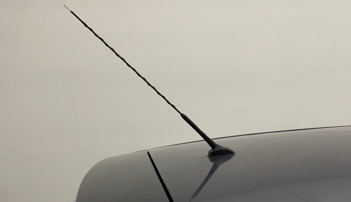 2017 Hyundai Elite i20 SPORTZ 1.2, Petrol, Manual, 34,704 km, Roof - Antenna has minor damage