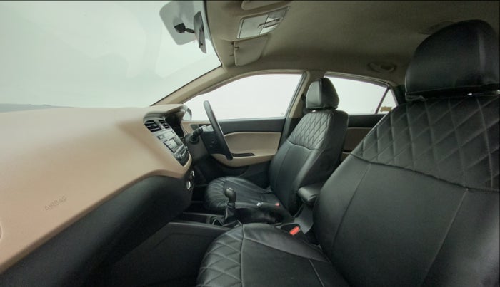 2017 Hyundai Elite i20 SPORTZ 1.2, Petrol, Manual, 34,704 km, Right Side Front Door Cabin