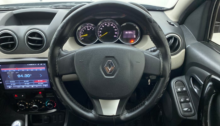 2015 Renault Duster RXL PLUS DIESEL 85, Diesel, Manual, 86,708 km, Steering Wheel Close Up