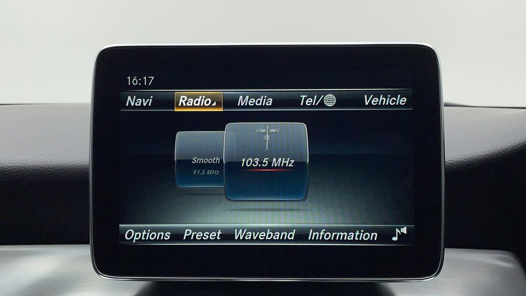 2016 Mercedes-benz CLA 200 Edition One, Automatic, 80600 km, Infotainment System