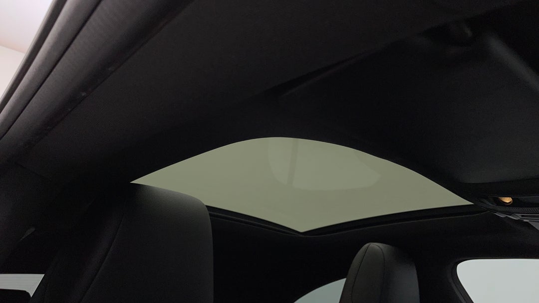 2016 Mercedes-benz CLA 200 Edition One, Automatic, 80600 km, Interior Sunroof/Moonroof