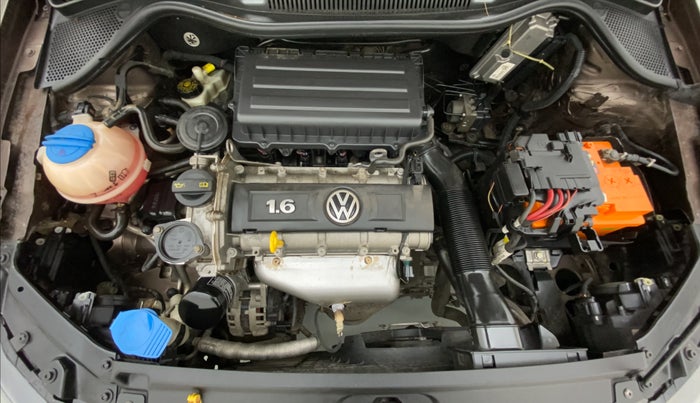2015 Volkswagen Vento HIGHLINE PETROL, Petrol, Manual, 56,238 km, Open Bonet