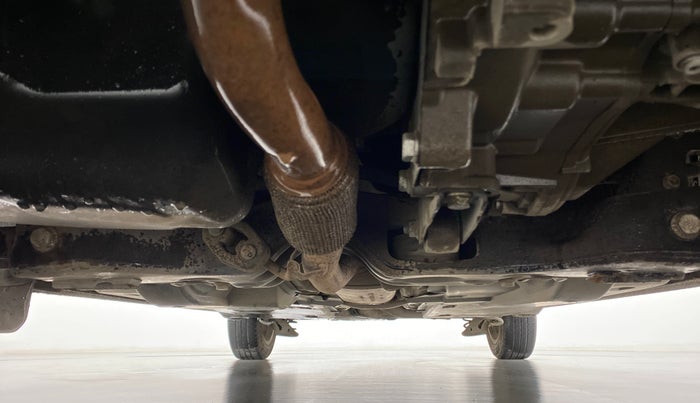 2015 Volkswagen Vento HIGHLINE PETROL, Petrol, Manual, 56,238 km, Front Underbody