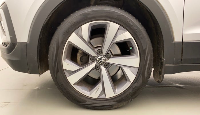 2021 Volkswagen TAIGUN TOPLINE 1.0 TSI MT, Petrol, Manual, 97,554 km, Left Front Wheel