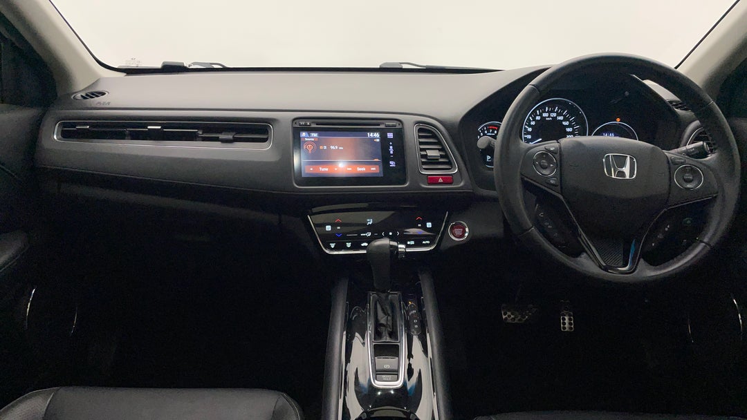 2016 Honda HR-V Vti-l, Automatic, 70115 km, Dashboard View