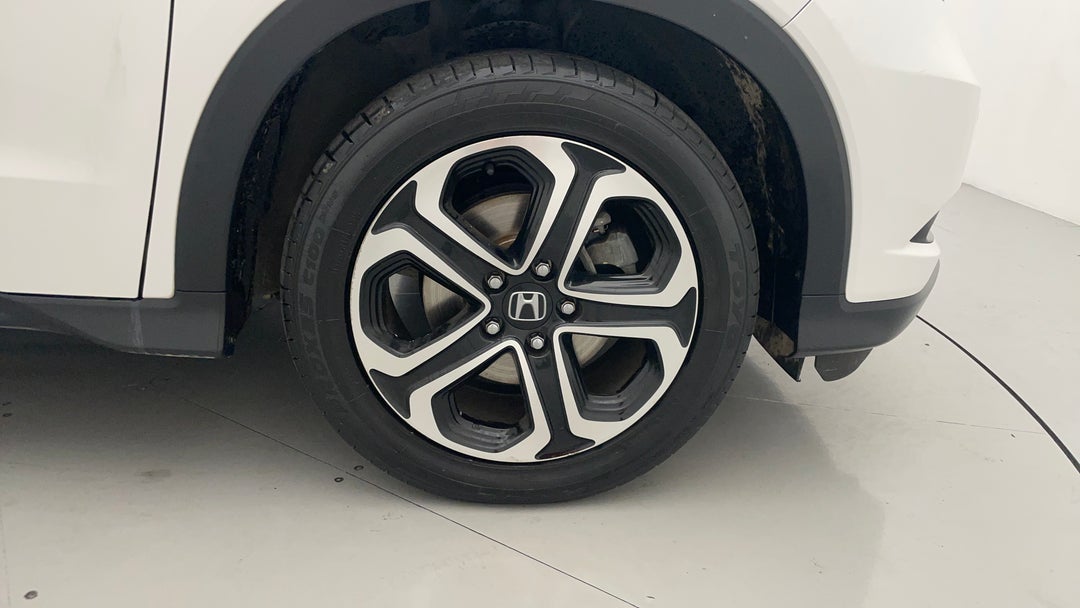 2016 Honda HR-V Vti-l, Automatic, 70115 km, Right Front Wheel