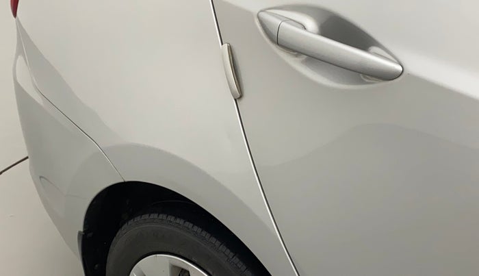 2016 Hyundai Xcent S 1.2, Petrol, Manual, 57,752 km, Right quarter panel - Slightly dented
