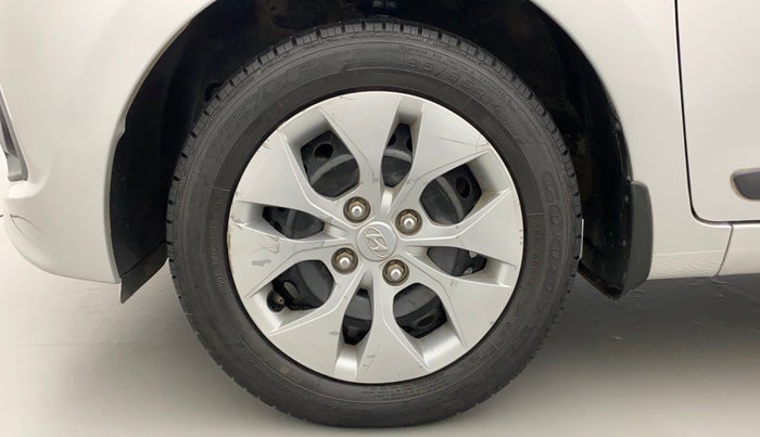 2016 Hyundai Xcent S 1.2, Petrol, Manual, 57,752 km, Left Front Wheel