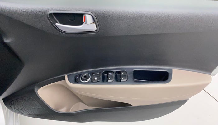 2016 Hyundai Xcent S 1.2, Petrol, Manual, 57,752 km, Driver Side Door Panels Control