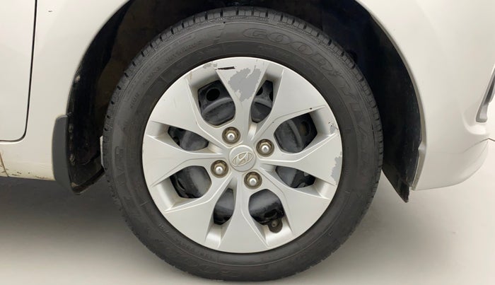 2016 Hyundai Xcent S 1.2, Petrol, Manual, 57,752 km, Right Front Wheel