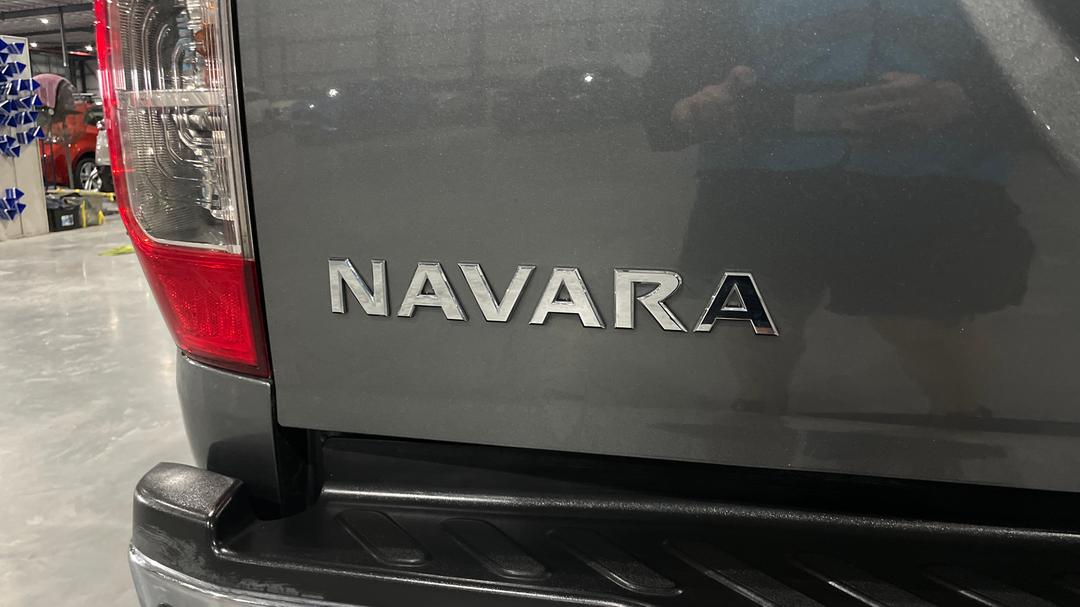 2018 Nissan Navara St-X (4x4), Automatic, 100634 km, Badge (Boot Left Side)