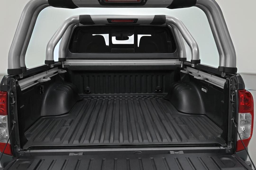 2018 Nissan Navara St-X (4x4), Automatic, 100634 km, Boot Inside View
