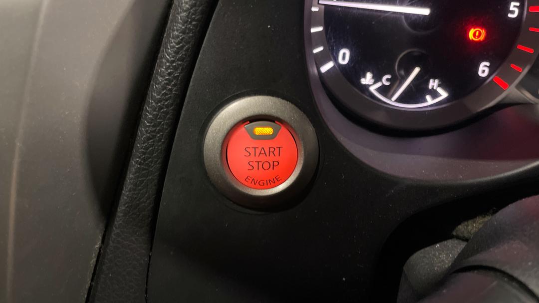 2018 Nissan Navara St-X (4x4), Automatic, 100634 km, Keyless / Button Start