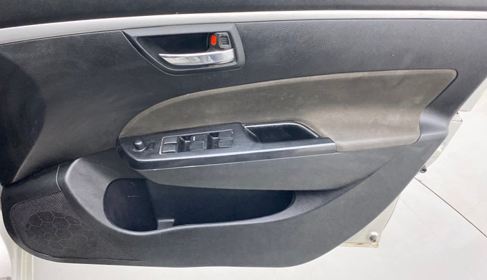 2016 Maruti Swift VXI, Petrol, Manual, 62,676 km, Driver Side Door Panels Control