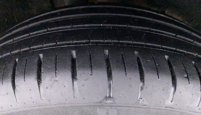 2019 Maruti Baleno ZETA 1.2 K12, Petrol, Manual, 34,626 km, Right Rear Tyre Tread
