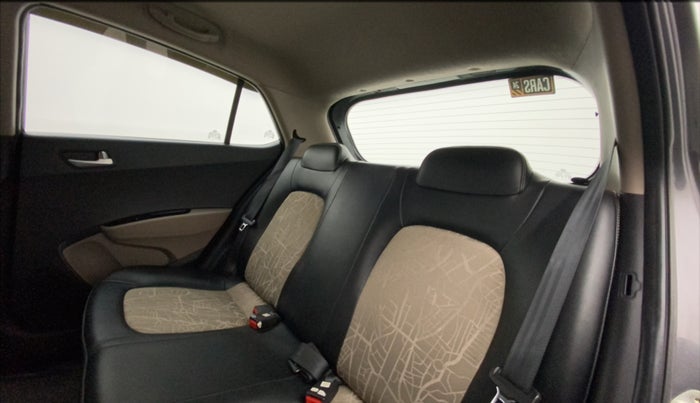 2020 Hyundai Grand i10 SPORTZ 1.2 KAPPA VTVT, Petrol, Manual, 35,452 km, Right Side Rear Door Cabin