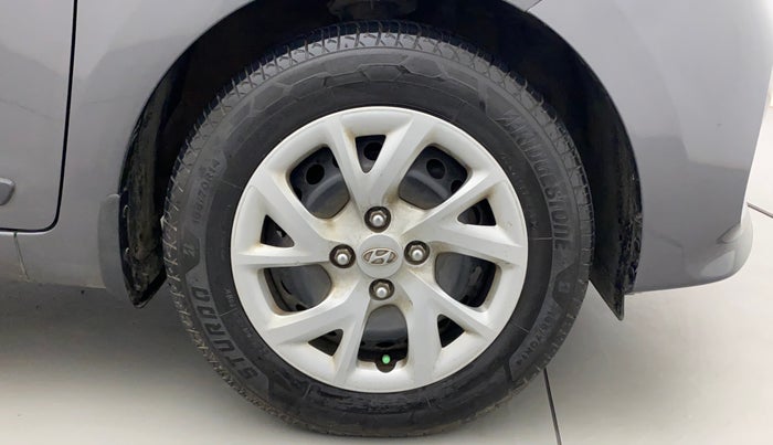 2020 Hyundai Grand i10 SPORTZ 1.2 KAPPA VTVT, Petrol, Manual, 35,452 km, Right Front Wheel