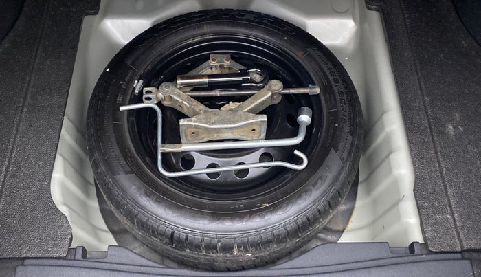 2018 Toyota YARIS V CVT, Petrol, Automatic, 32,523 km, Spare Tyre
