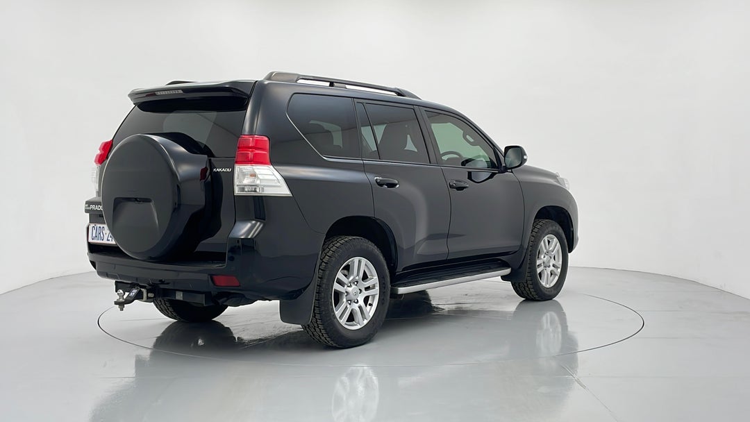 Right Back Diagonal (45- Degree) View