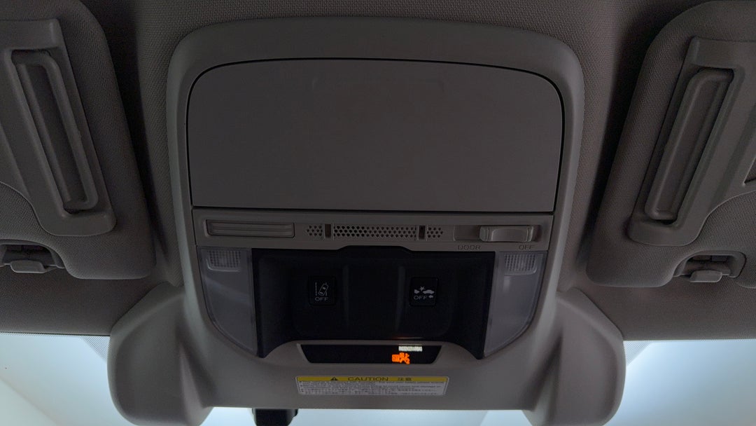 On-Roof Controls/Sunglass holder