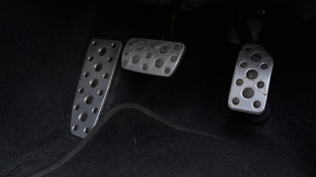 Pedals and Footmat