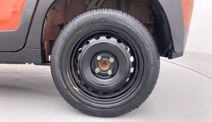 2017 Mahindra KUV 100 NXT K6+ P 6 STR, Petrol, Manual, 42,396 km, Left Rear Wheel