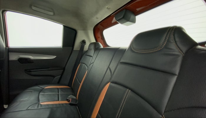 2017 Mahindra KUV 100 NXT K6+ P 6 STR, Petrol, Manual, 42,396 km, Right Side Rear Door Cabin