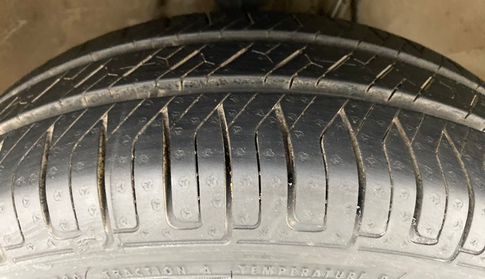2019 Maruti Alto K10 VXI P, Petrol, Manual, 79,461 km, Right Front Tyre Tread