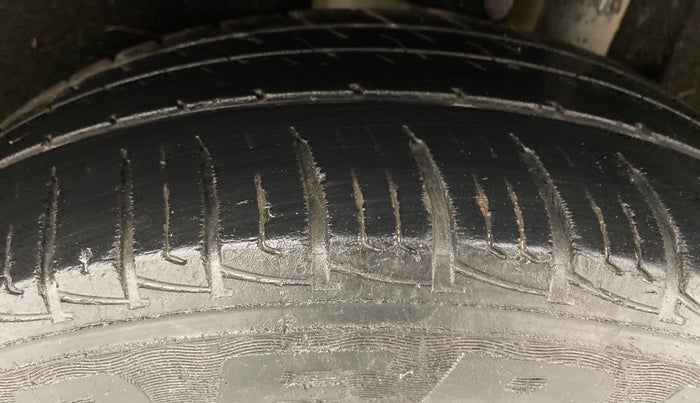 2019 Maruti Vitara Brezza VDI, Diesel, Manual, 71,386 km, Left Rear Tyre Tread