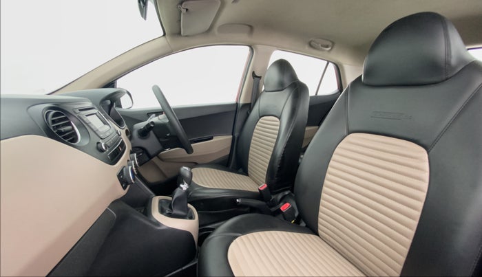 2016 Hyundai Grand i10 SPORTZ 1.2 KAPPA VTVT, Petrol, Manual, 35,320 km, Right Side Front Door Cabin