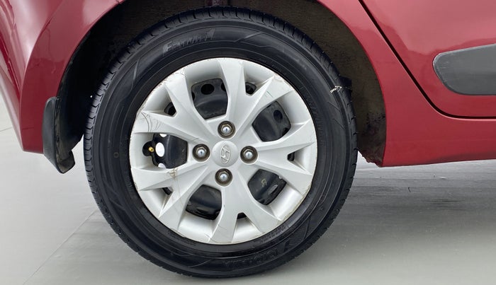 2016 Hyundai Grand i10 SPORTZ 1.2 KAPPA VTVT, Petrol, Manual, 35,320 km, Right Rear Wheel