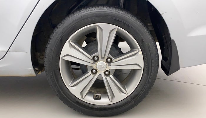 2019 Hyundai Verna 1.6 VTVT SX (O) AT, Petrol, Automatic, 49,045 km, Left Rear Wheel